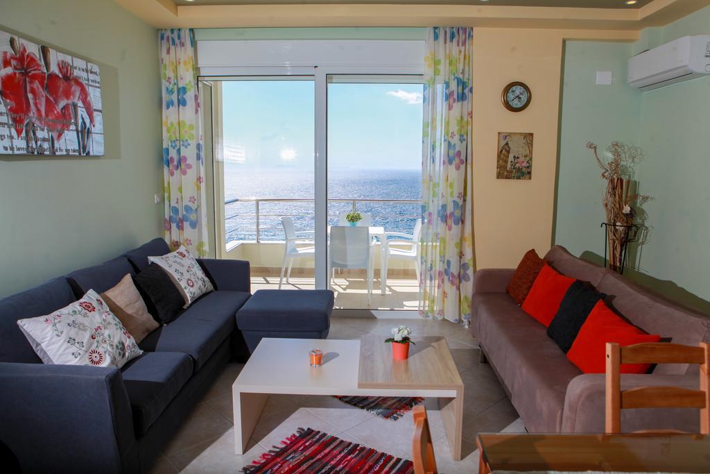 Blue Sea Apartments Sarandë Exteriér fotografie